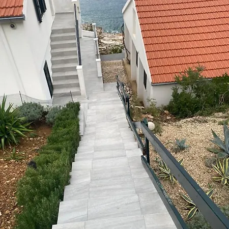 House Zecja *