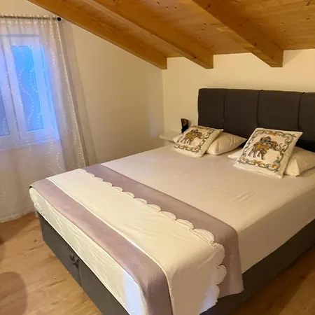 Feriehus House Zecja *